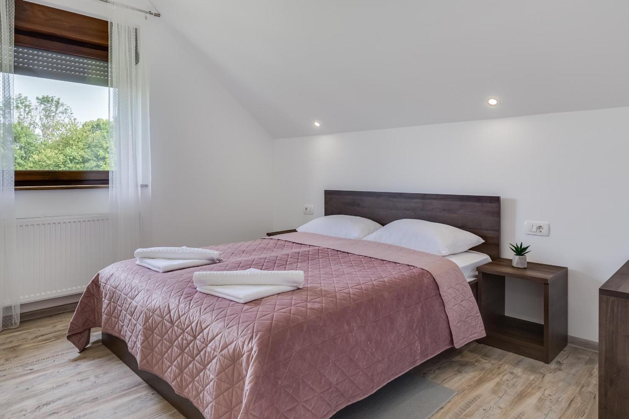 Deluxe Apartment With Jacuzzi - Patar 拉科维察 外观 照片